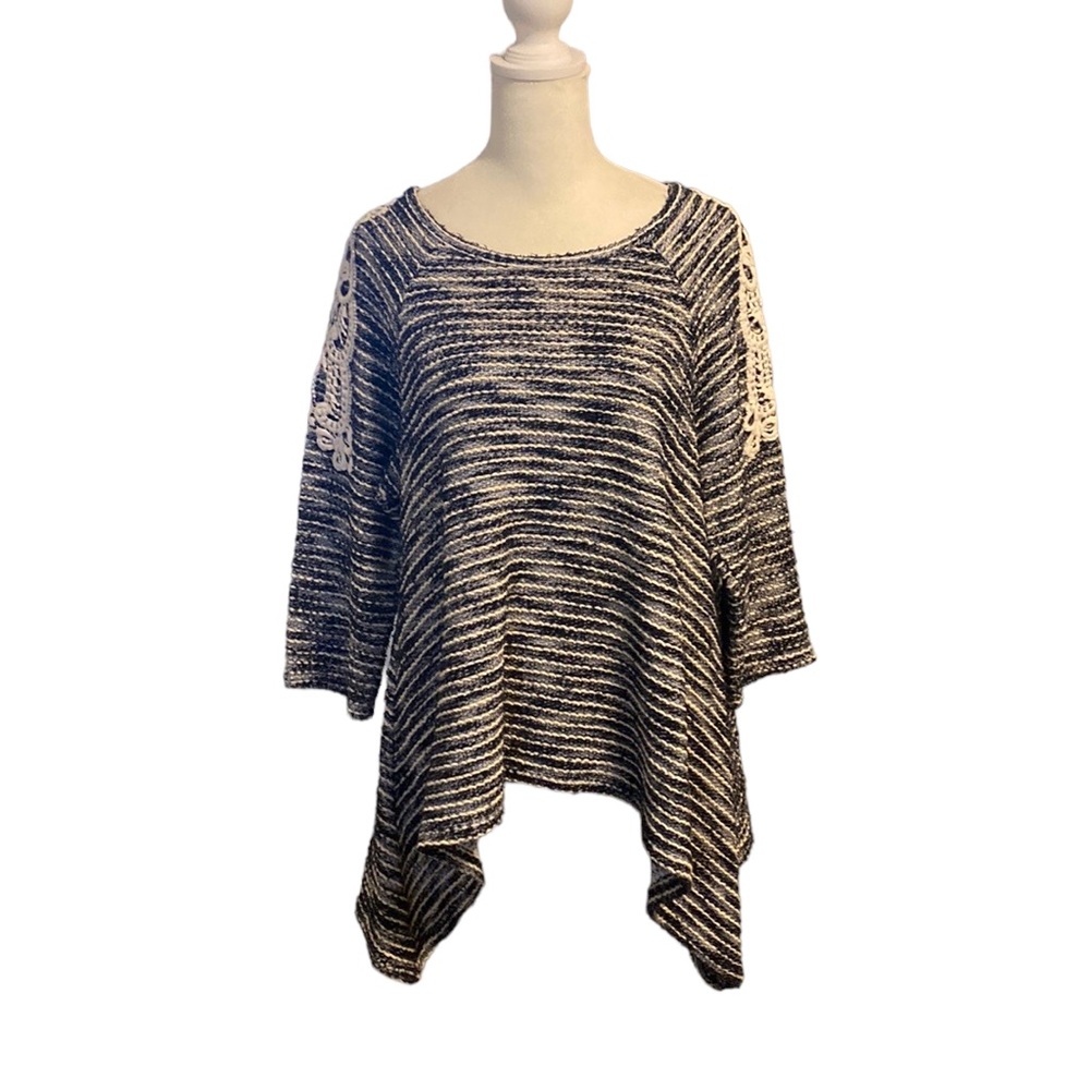 HANNAH boho medium weight sweater with lace accents
